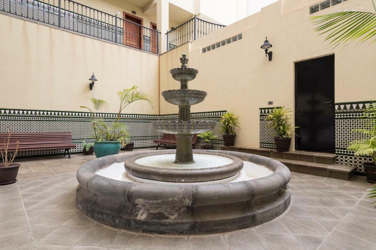 Mogan Beach | CarmitAtHome Puerto De Mogan Exterior foto